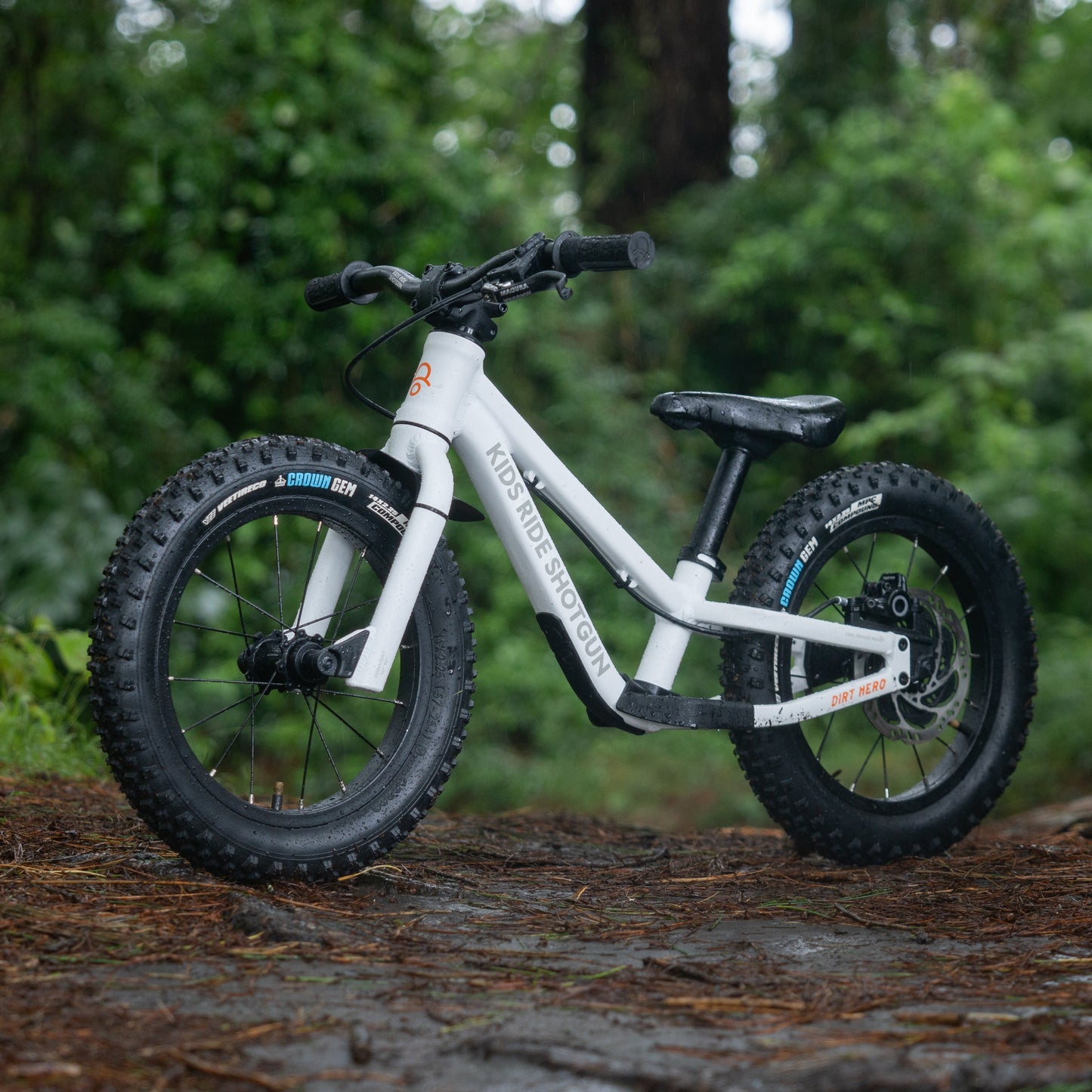 DIRT HERO OFF-ROAD BALANCE BIKE